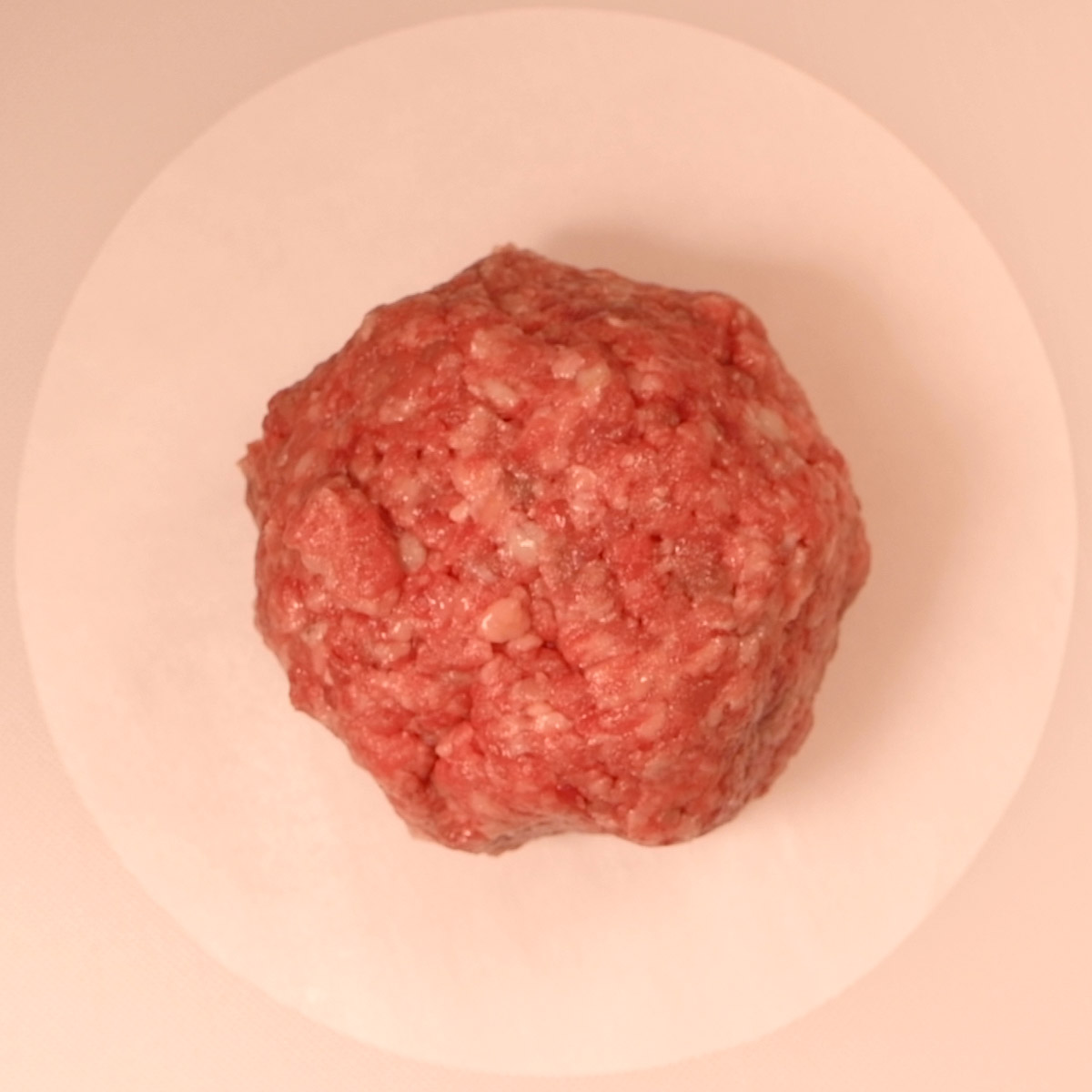 Form the ground meat into balls.