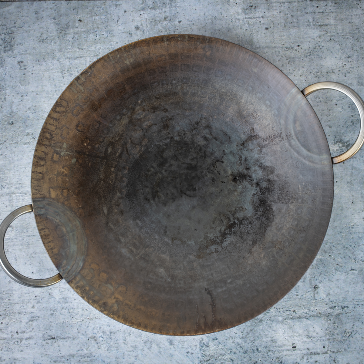 An 18-inch discada.