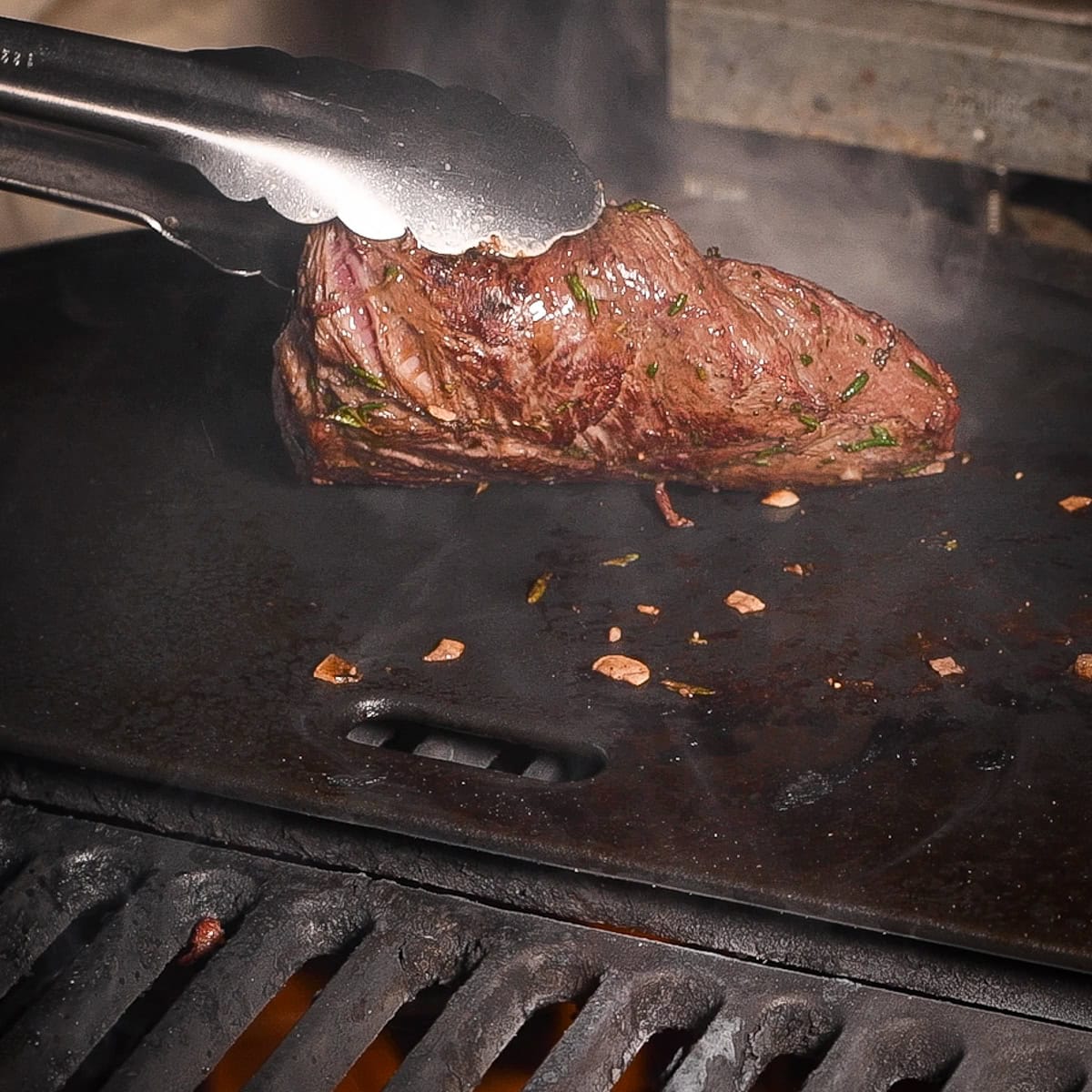 Checking the sear on a flat iron steak