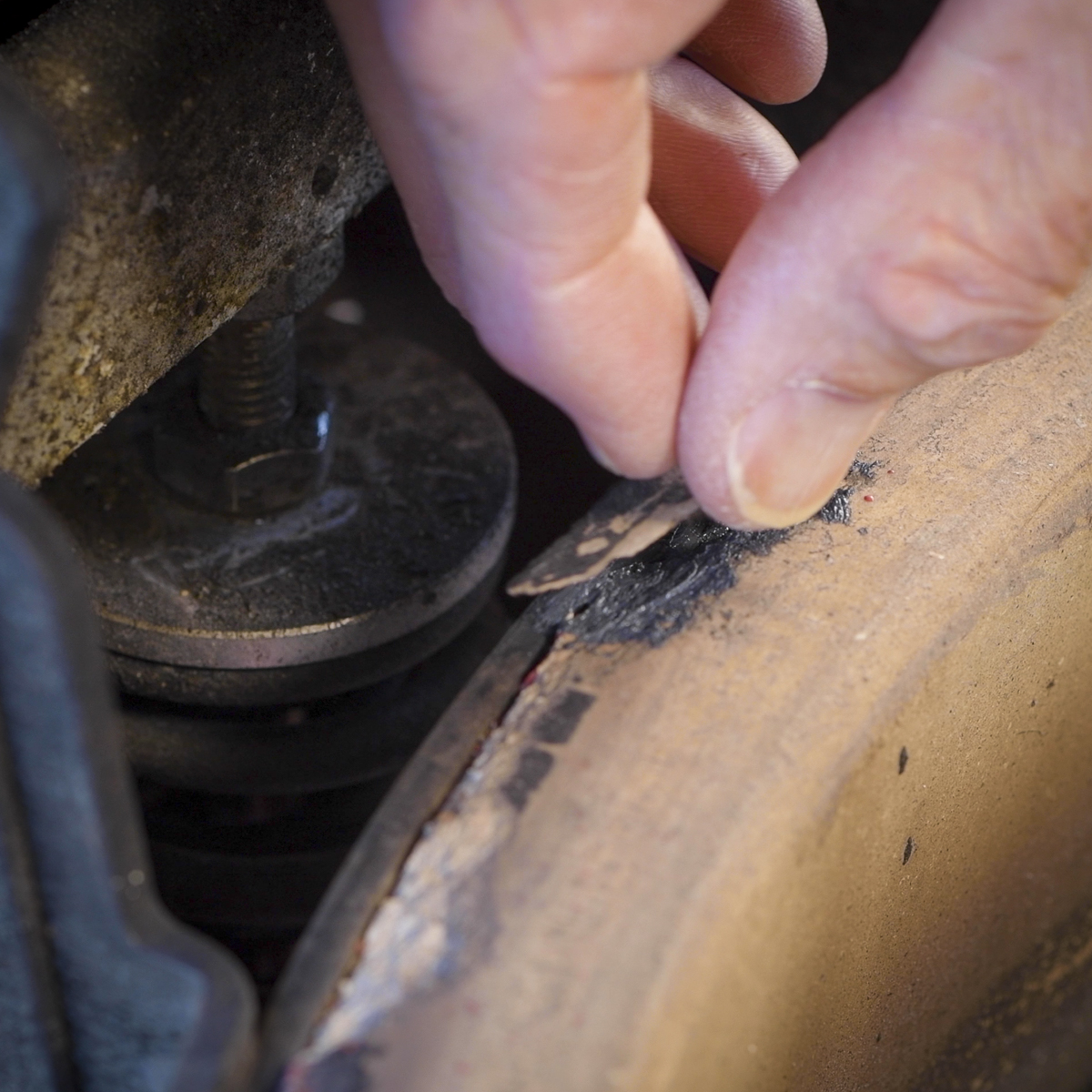 Place the chip in the prepared mortar.