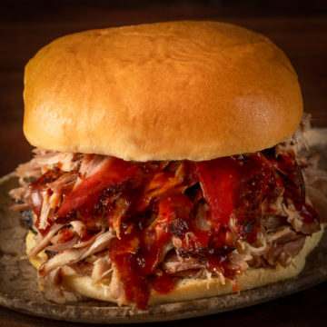 Pulled pork sandwich